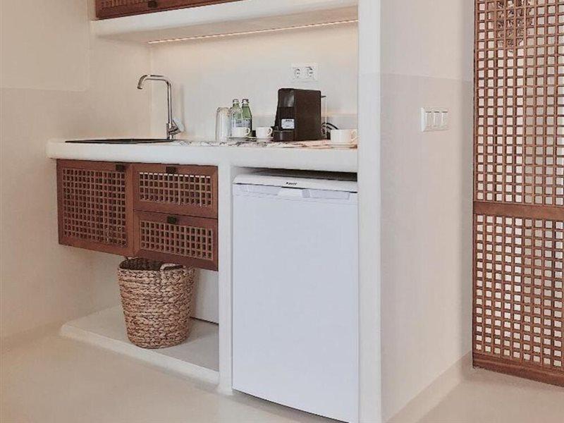 Pilos Suites تورونشْ المظهر الخارجي الصورة