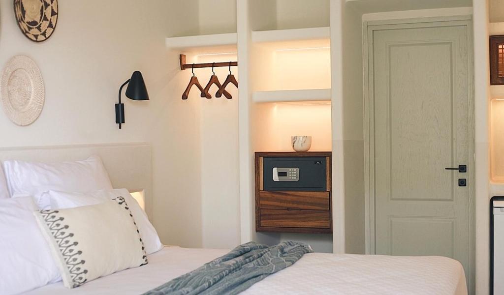 Pilos Suites تورونشْ المظهر الخارجي الصورة